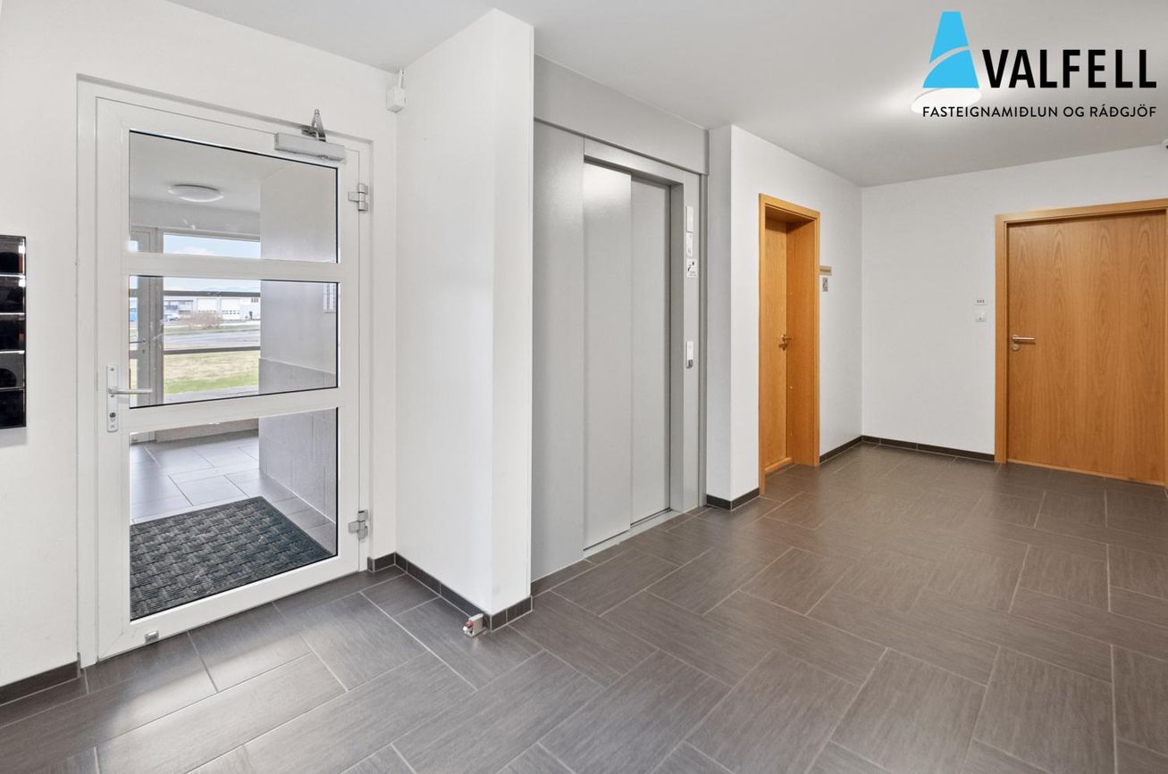 Holtsflöt 9, 300 Akranes