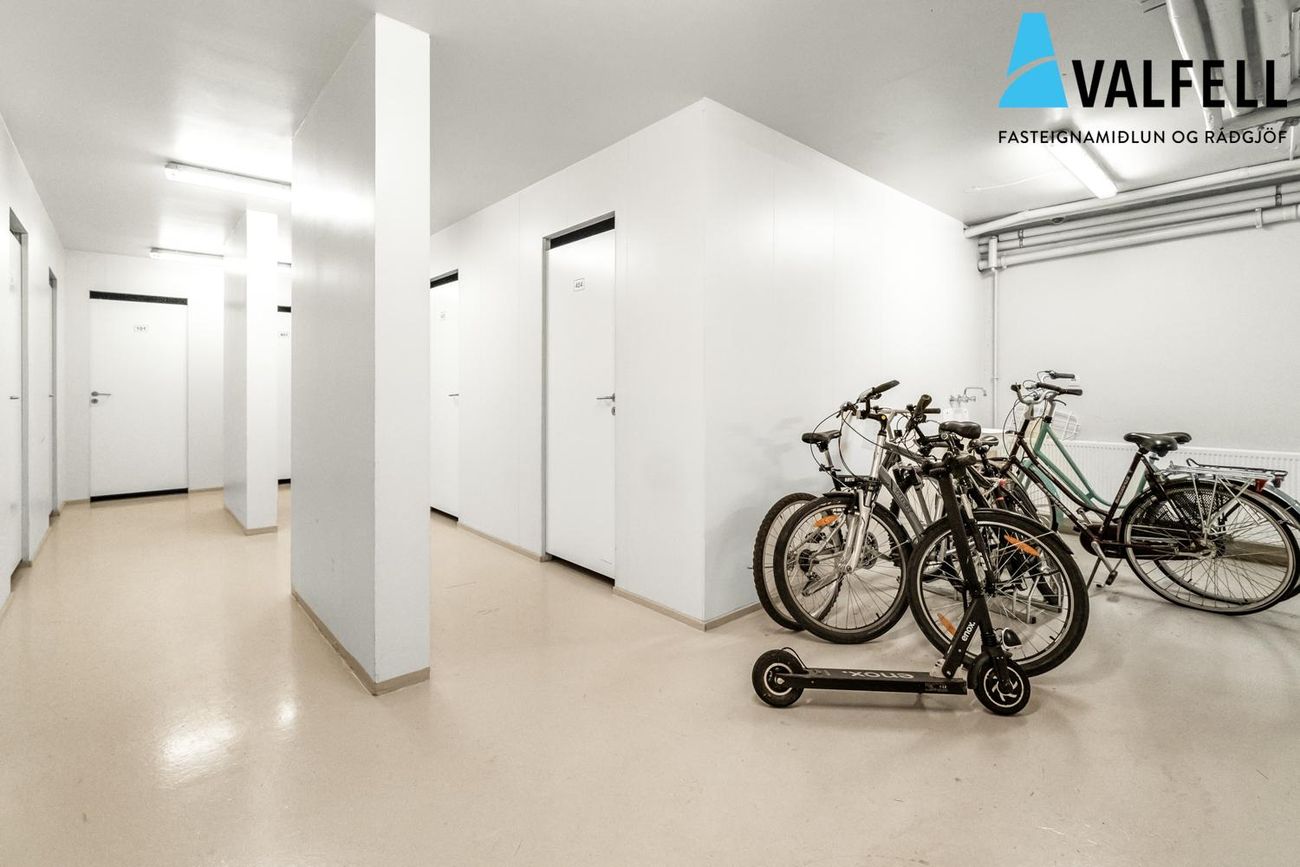 Holtsflöt 9, 300 Akranes