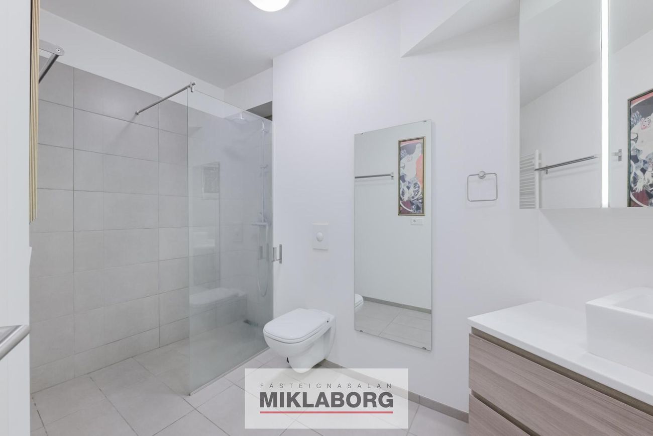 Stakkholt 2B, 105 Reykjavík