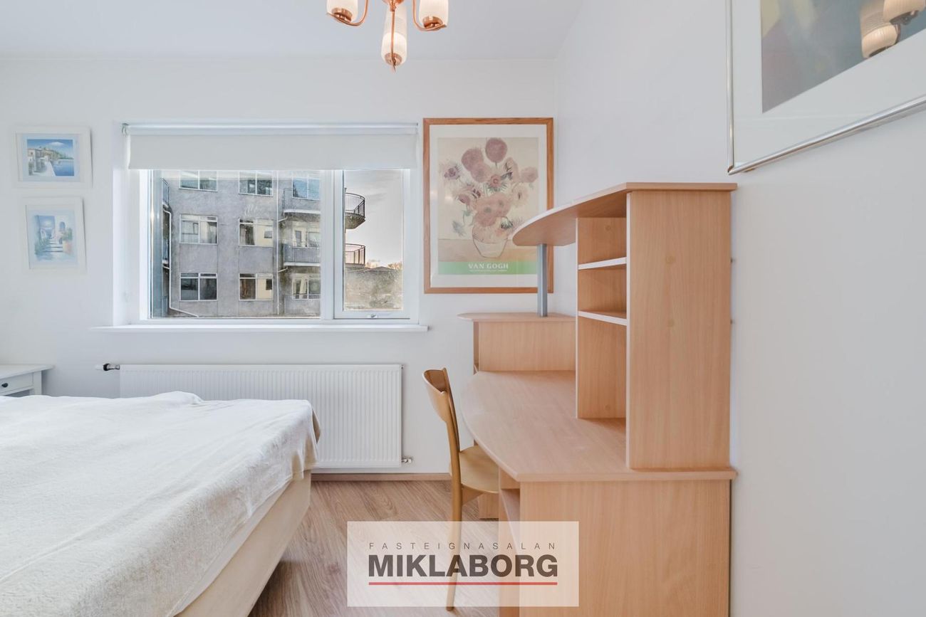 Stakkholt 2B, 105 Reykjavík