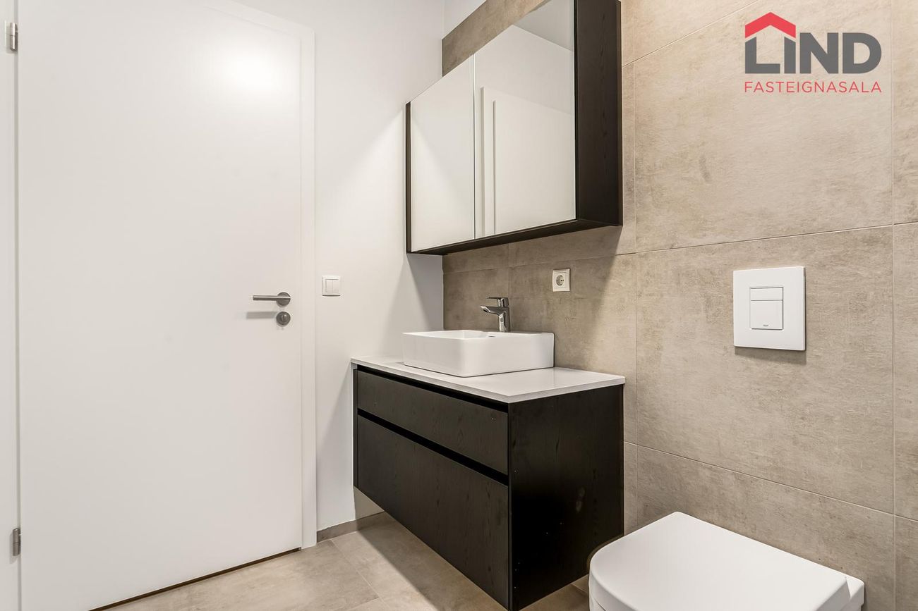 Baughamar 3 - 0301, 221 Hafnarfjörður