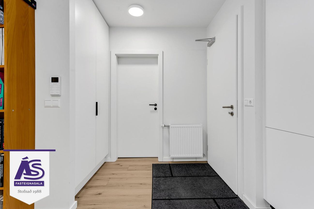 Haukahlíð 3, 102 Reykjavík