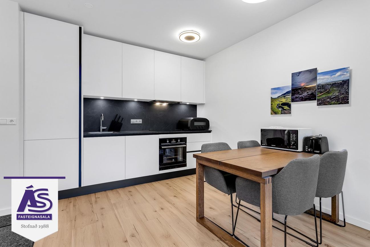 Haukahlíð 3, 102 Reykjavík