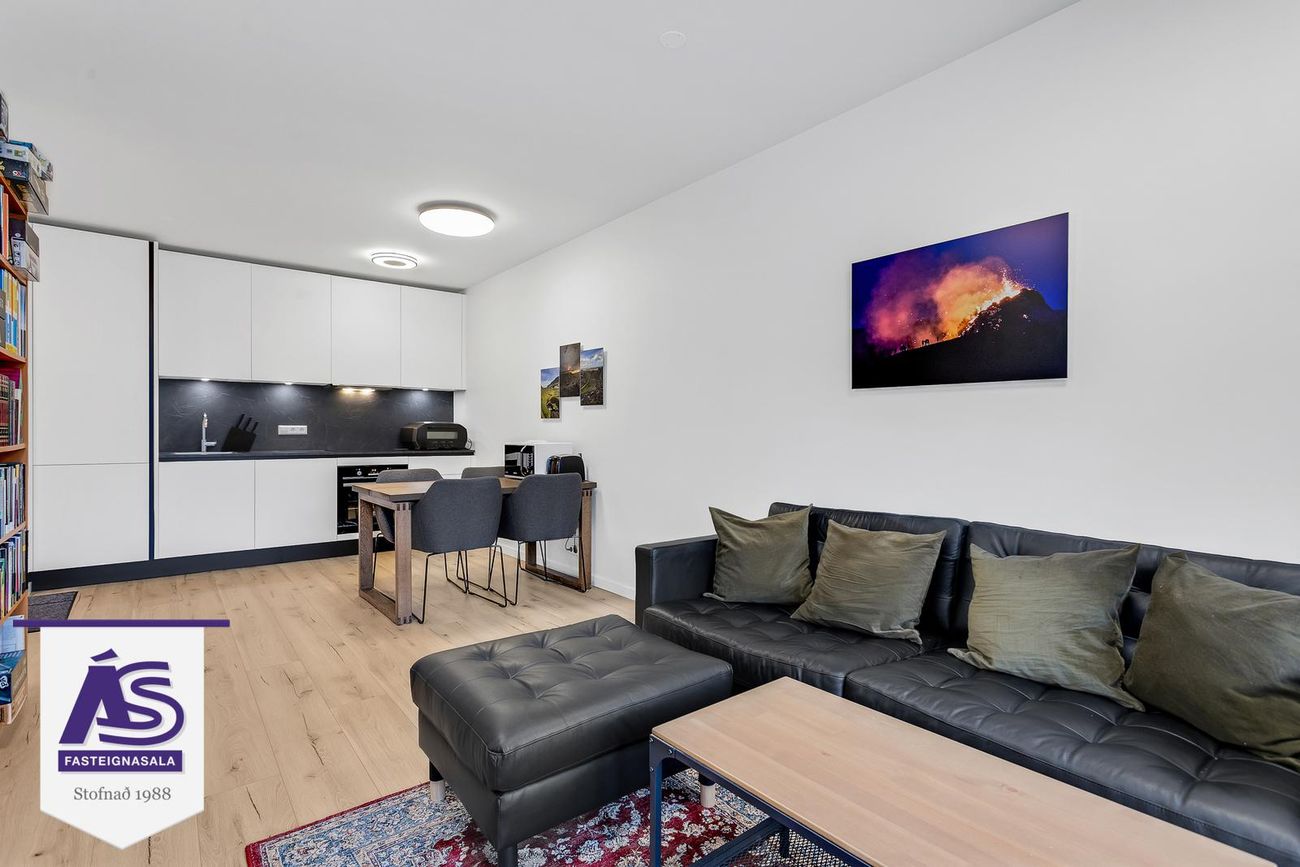 Haukahlíð 3, 102 Reykjavík