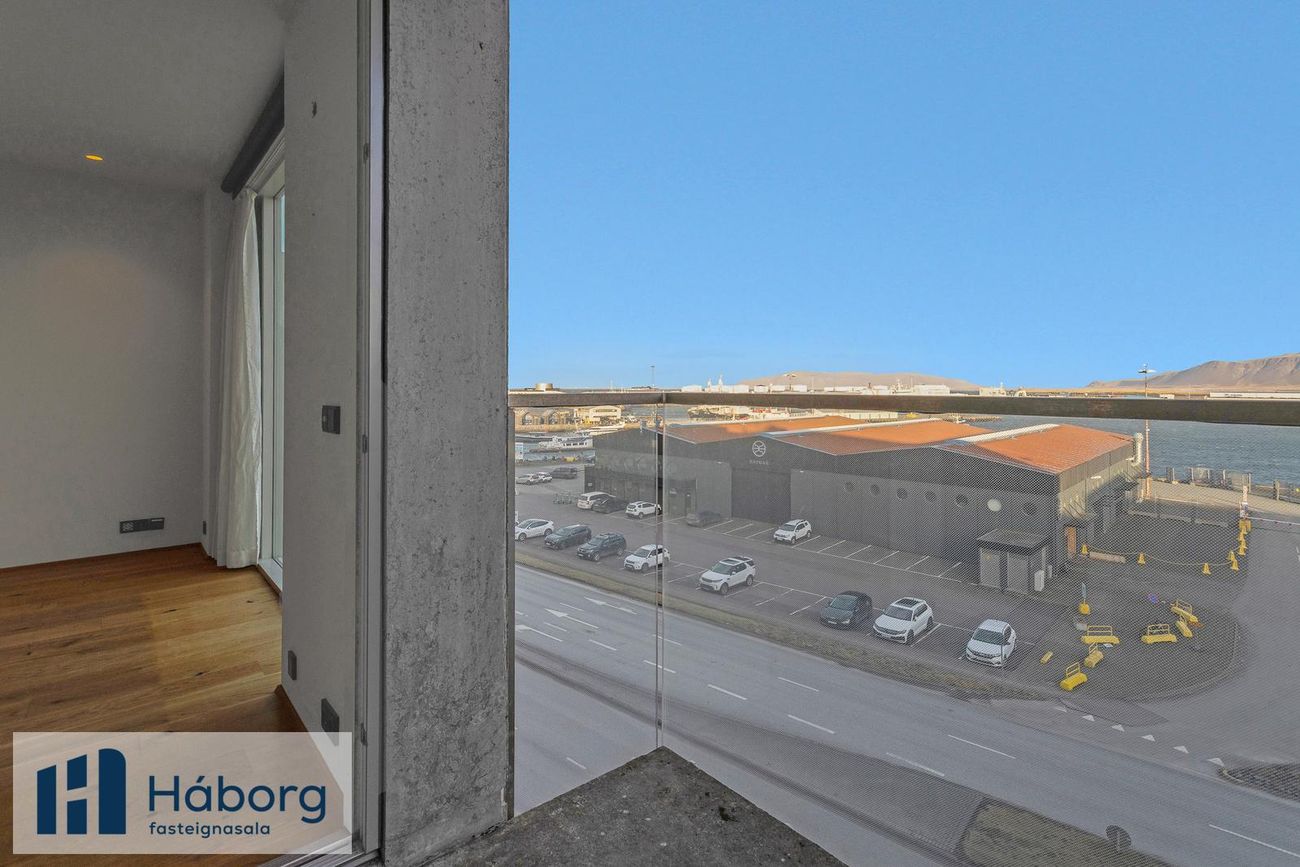 Tryggvagata 13 - 0505, 101 Reykjavík