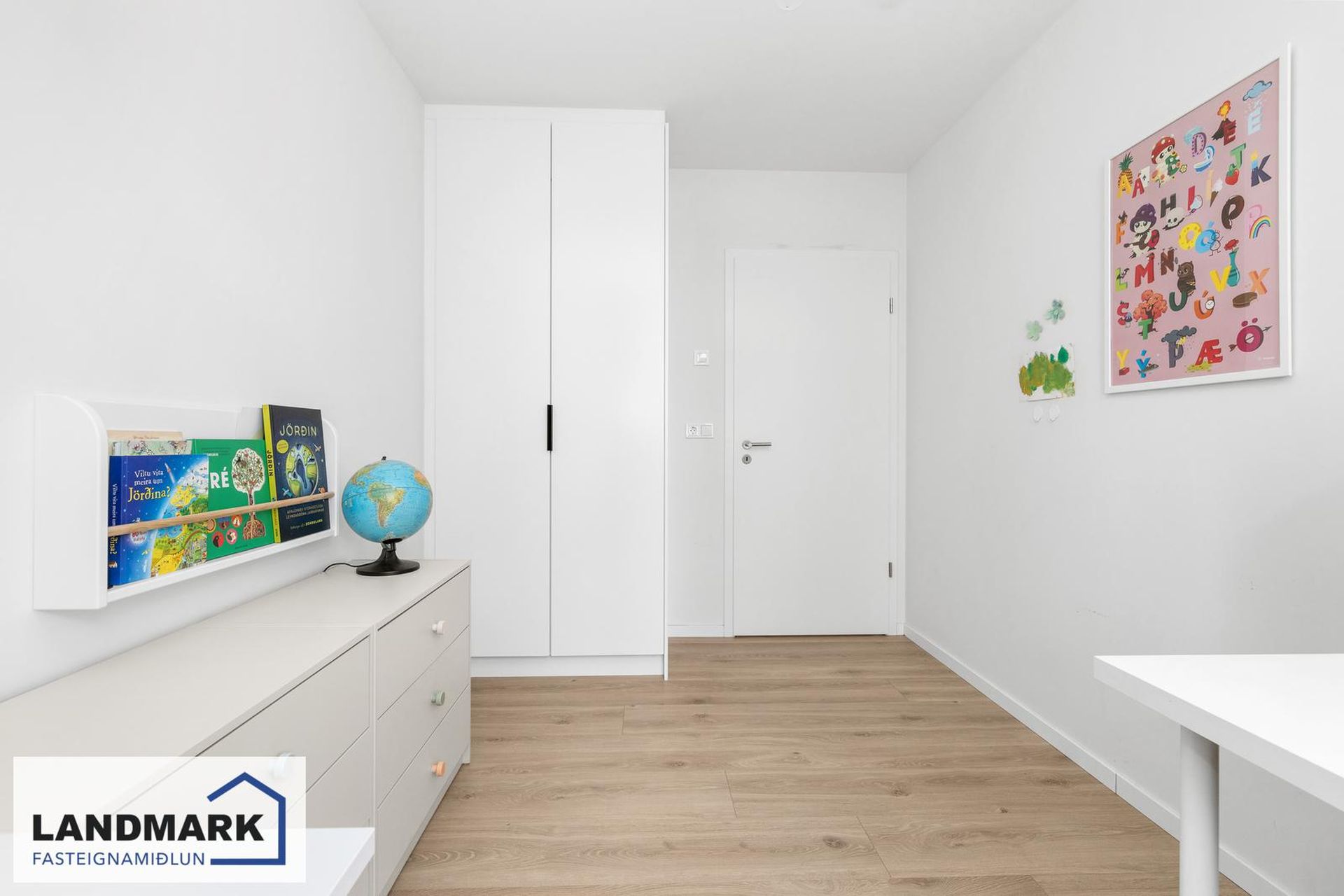 Skógarvegur 6, 103 Reykjavík