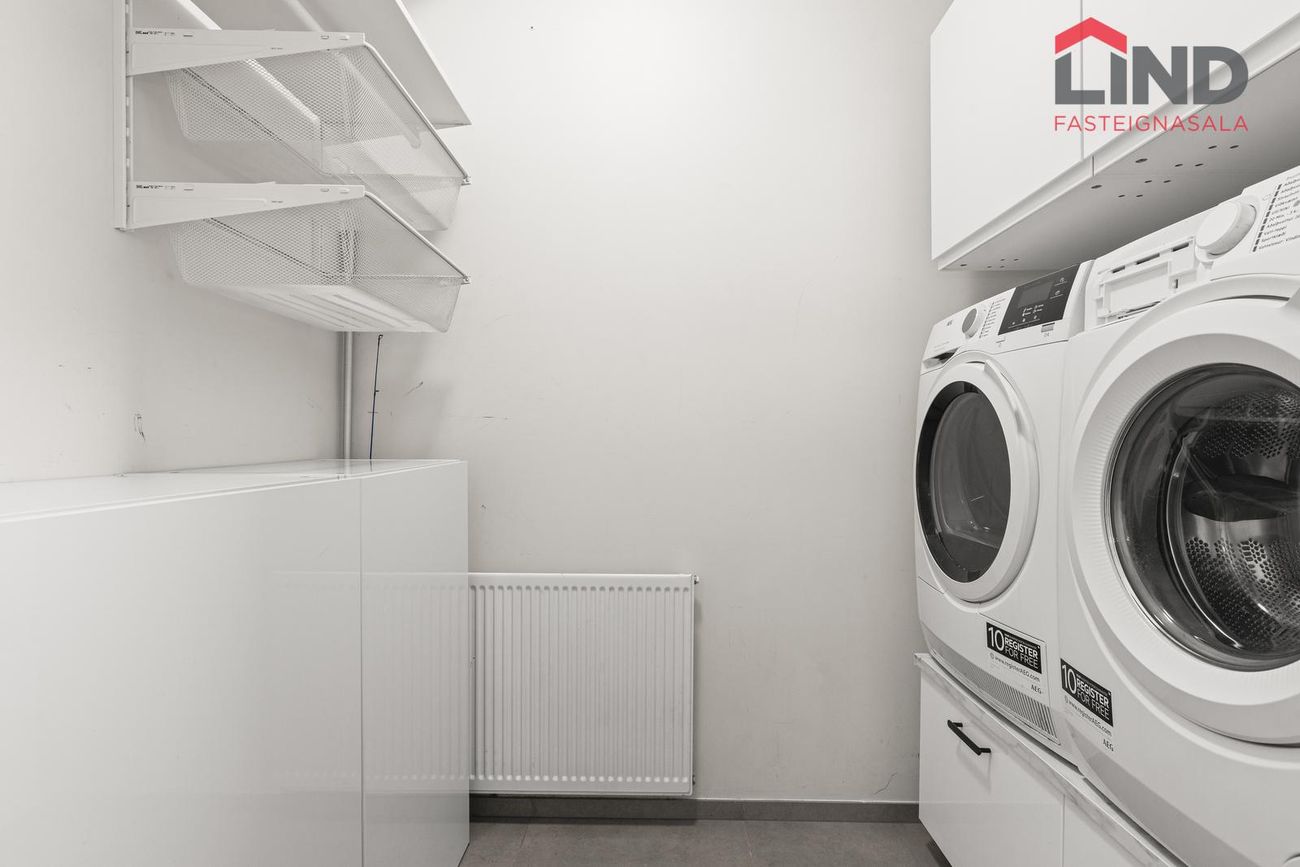 Lynggata 1, 210 Garðabær