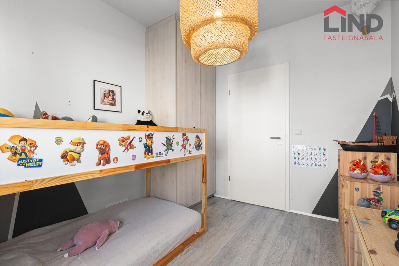 Lynggata 1, 210 Garðabær