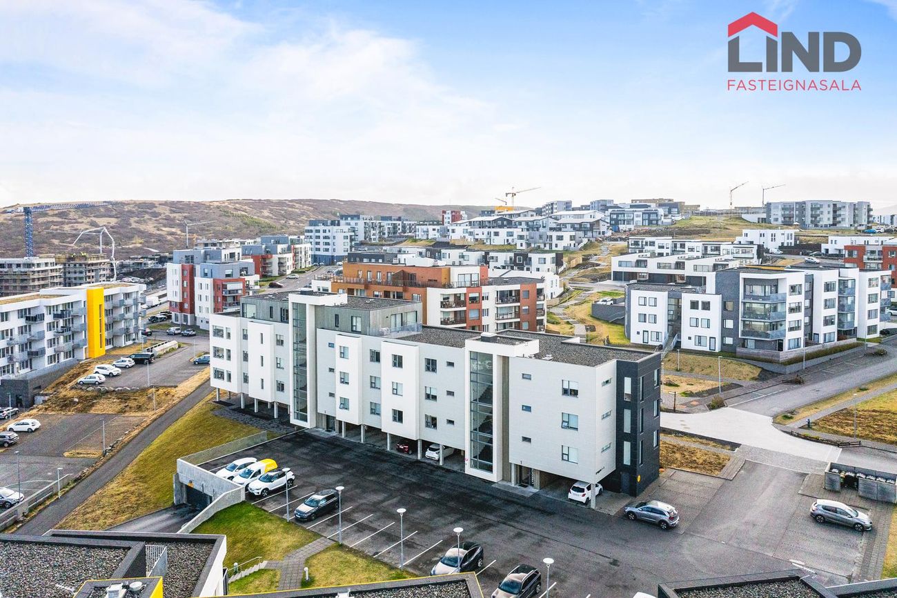 Lynggata 1, 210 Garðabær