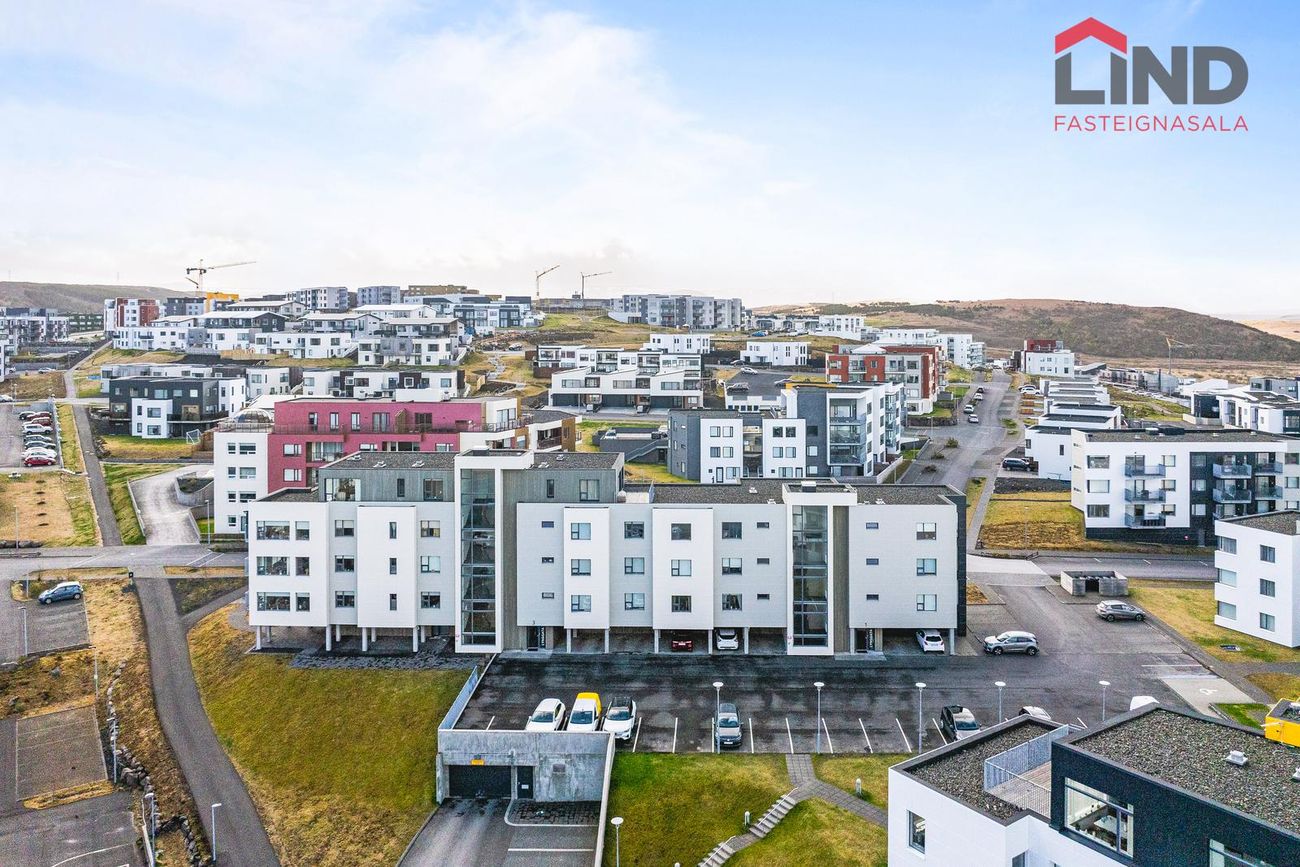 Lynggata 1, 210 Garðabær