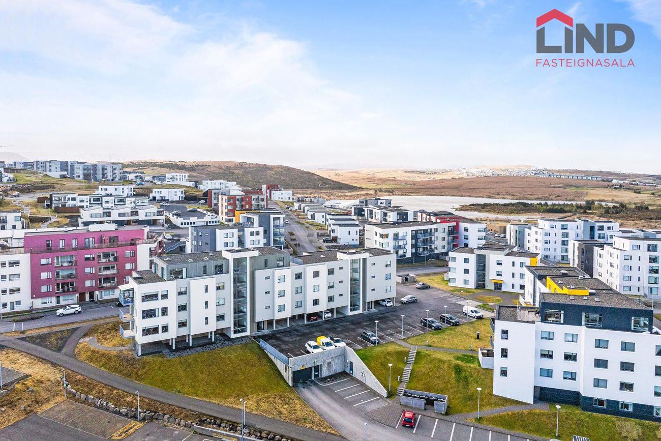 Lynggata 1, 210 Garðabær