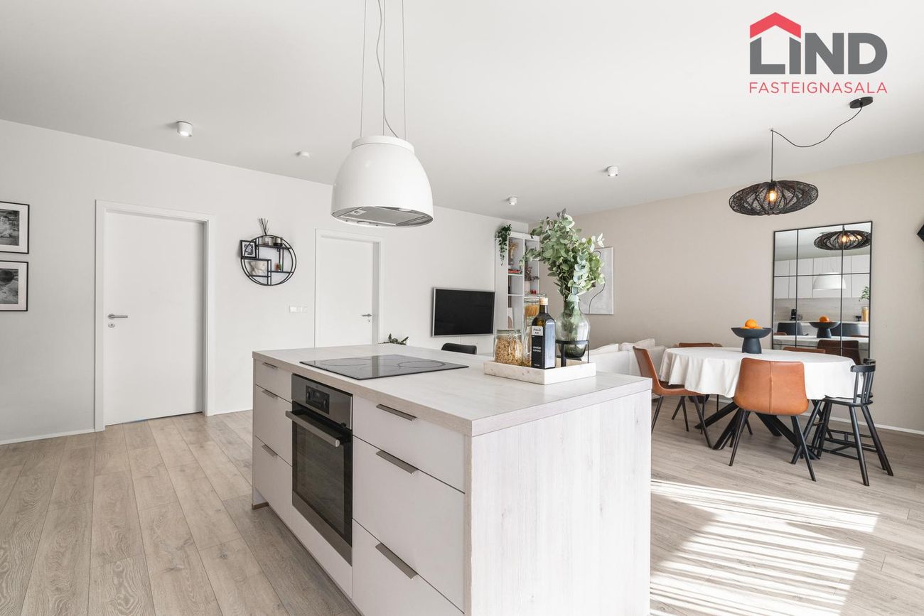 Lynggata 1, 210 Garðabær