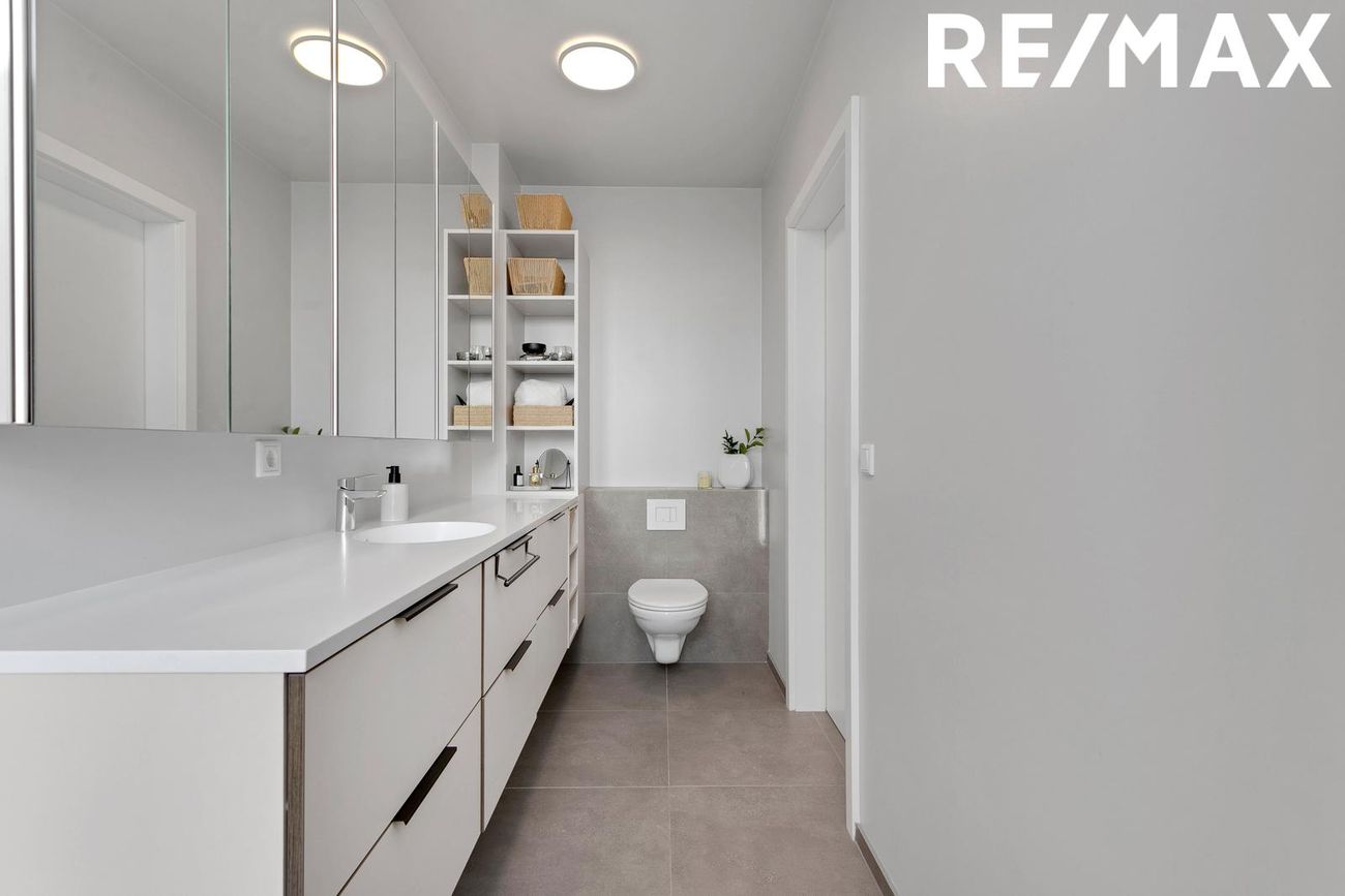 Hafnarbraut 8, 200 Kópavogur