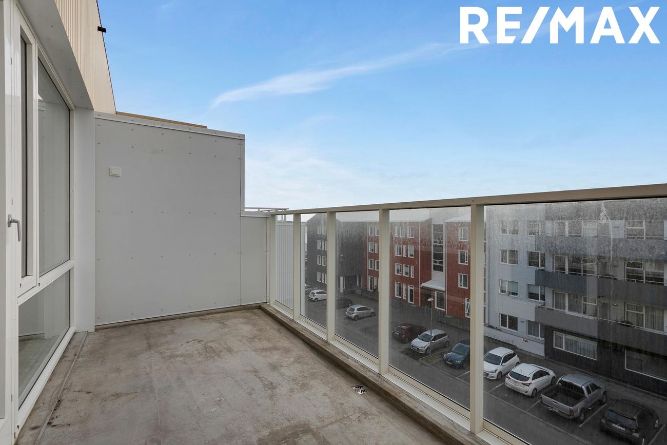 Hafnarbraut 8, 200 Kópavogur
