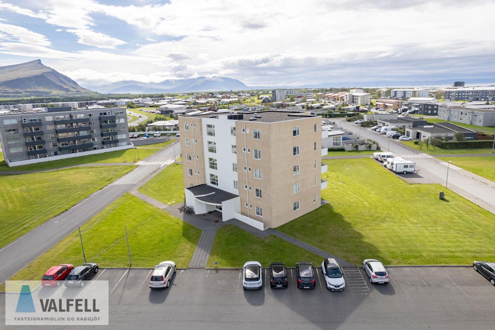 Holtsflöt 9, 300 Akranes