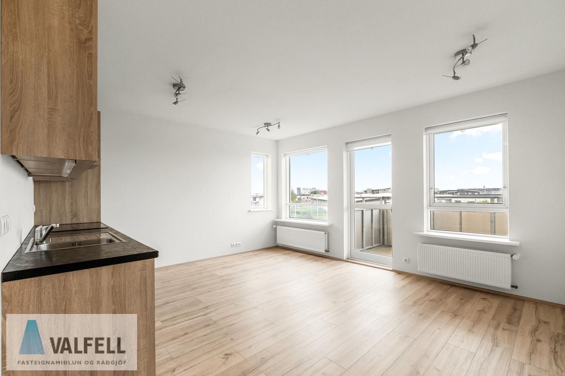 Holtsflöt 9, 300 Akranes