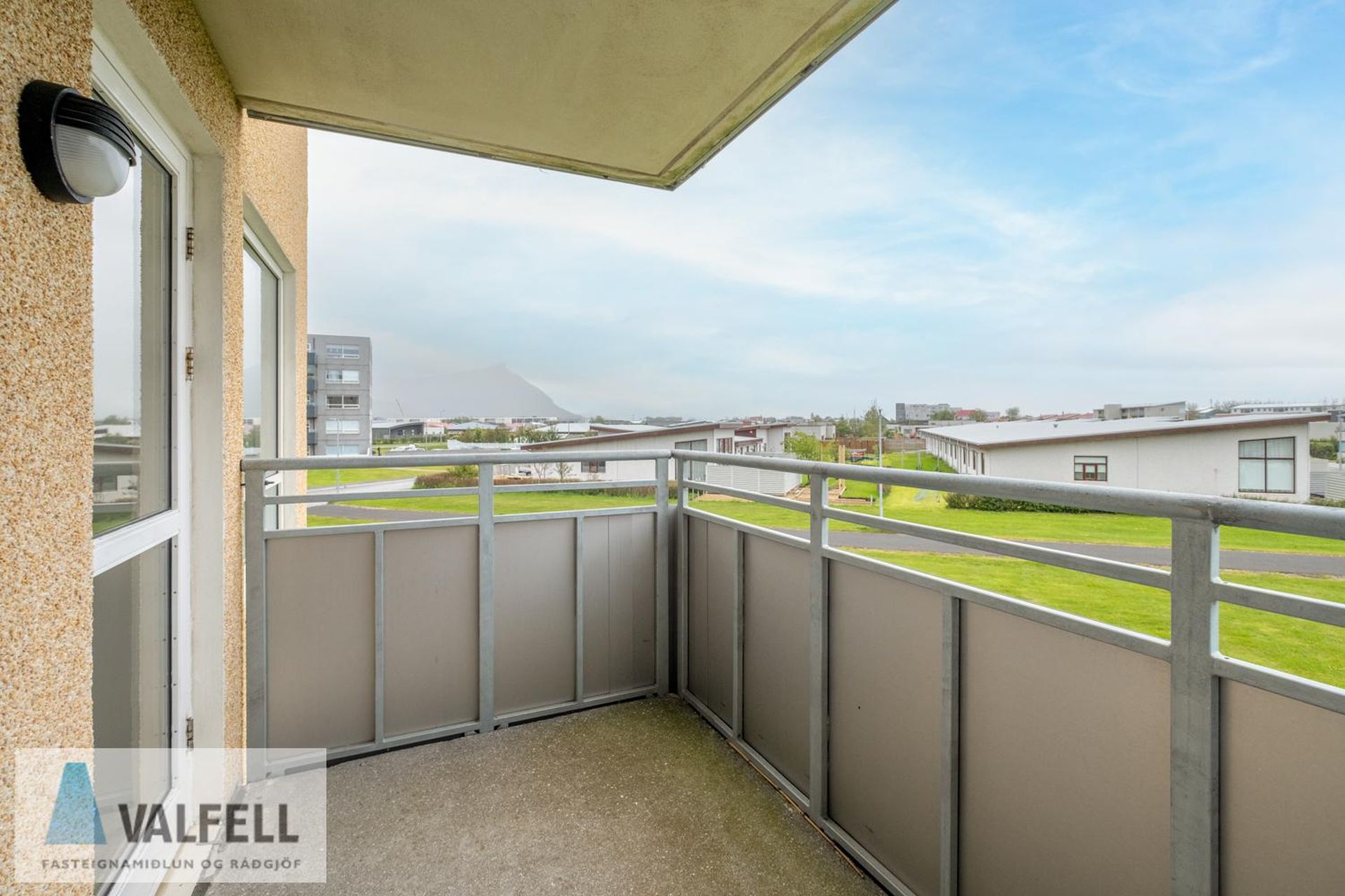 Holtsflöt 9, 300 Akranes