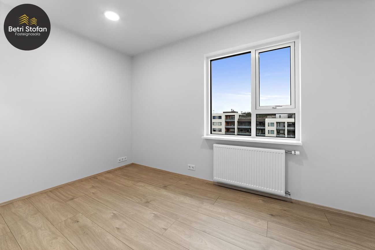 Fálkahlíð 5 - 0511, 102 Reykjavík