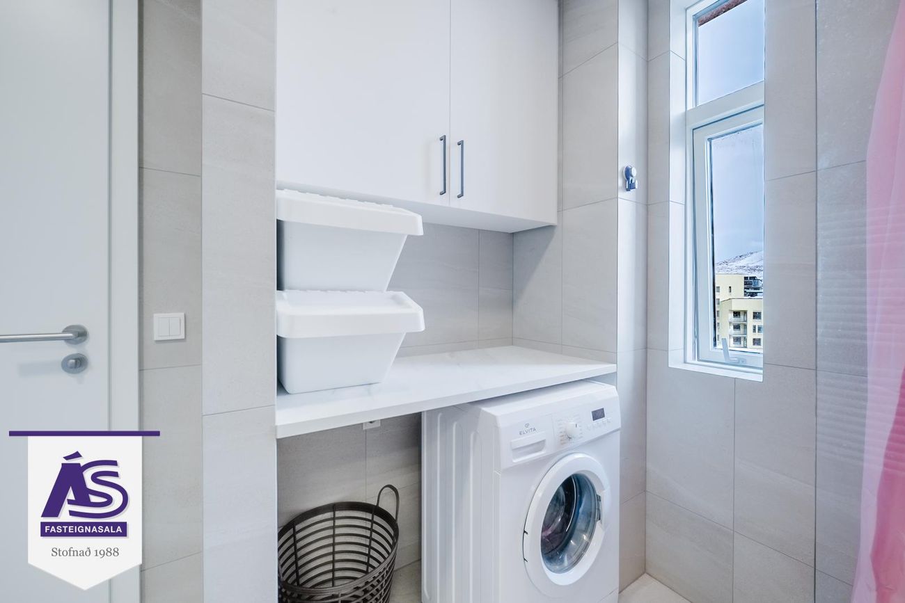 Nónhamar 2A - 0403, 221 Hafnarfjörður