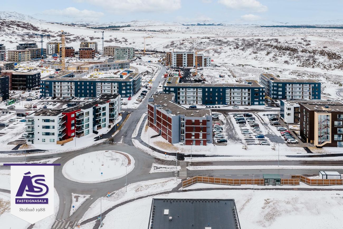 Nónhamar 2A - 0403, 221 Hafnarfjörður