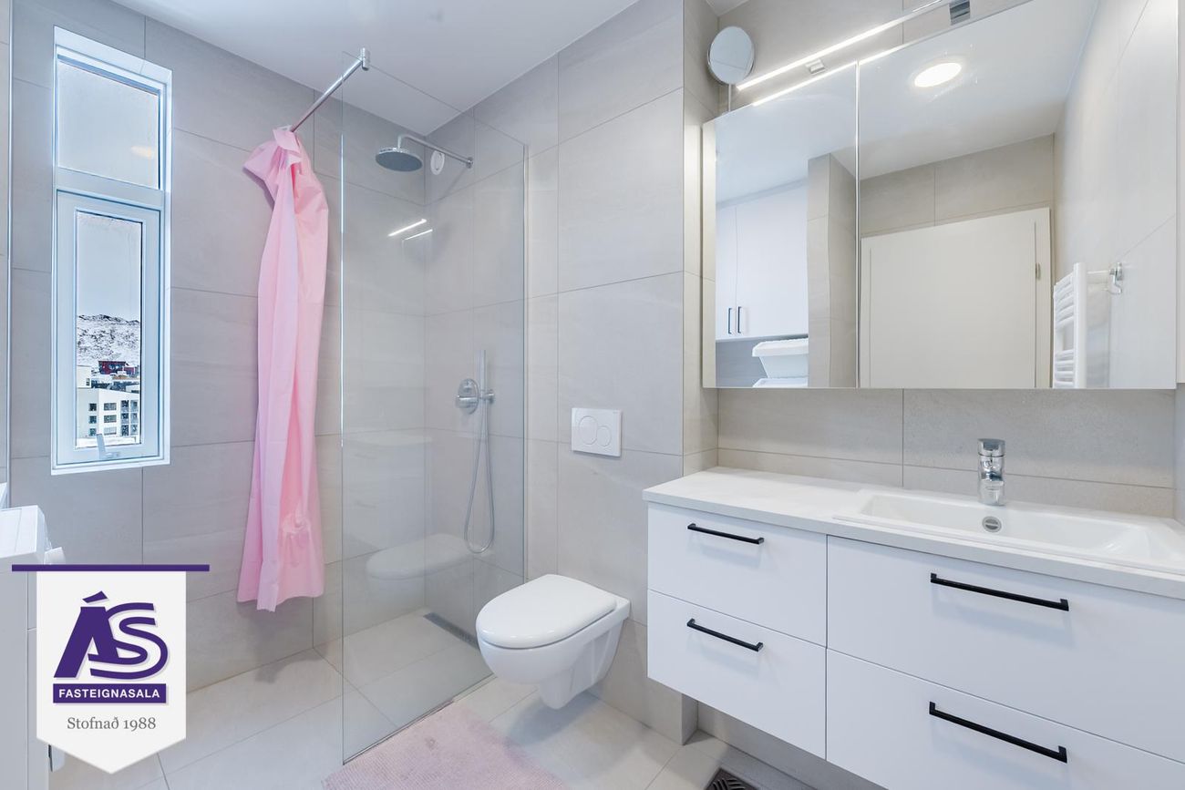 Nónhamar 2A - 0403, 221 Hafnarfjörður