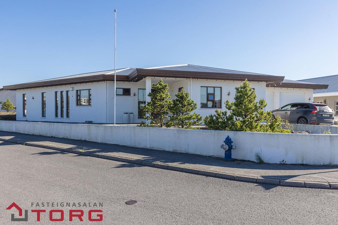 Furuvellir 13, 221 Hafnarfjörður