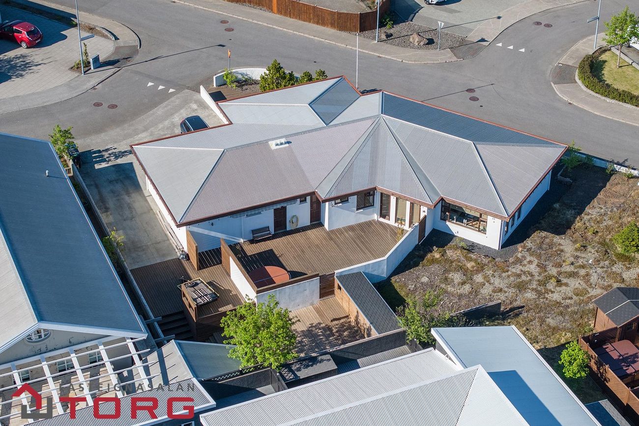 Furuvellir 13, 221 Hafnarfjörður