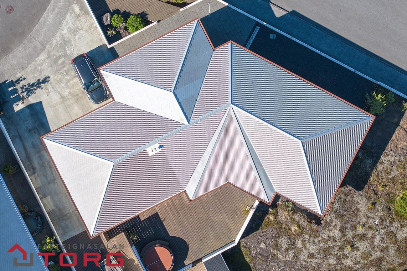 Furuvellir 13, 221 Hafnarfjörður