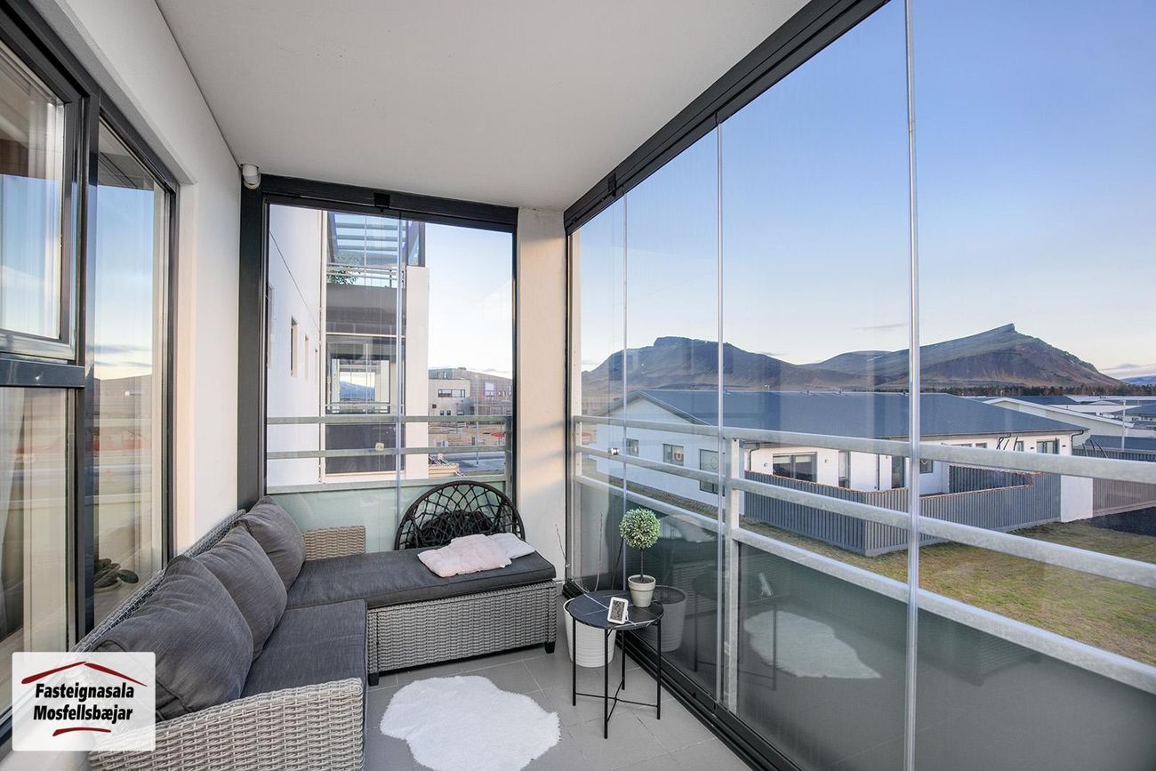 Asparskógar 27, 300 Akranes