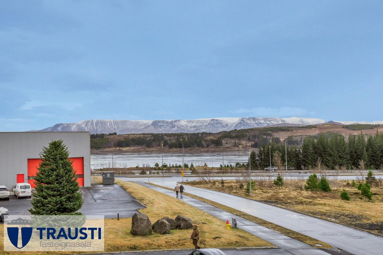 Ferjuvað 13 13-15, 110 Reykjavík