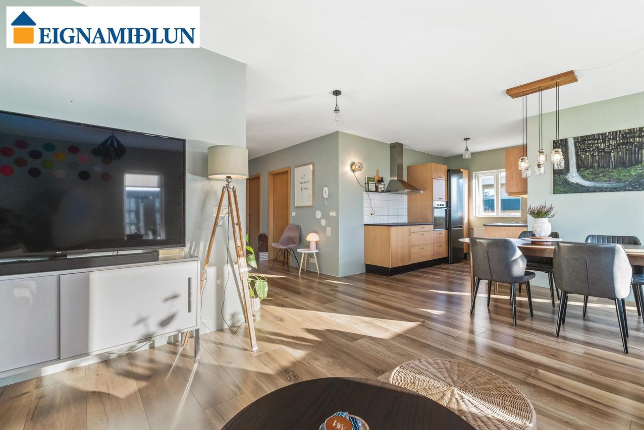 Kristnibraut 97, 113 Reykjavík