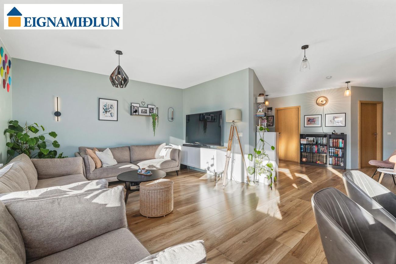 Kristnibraut 97, 113 Reykjavík