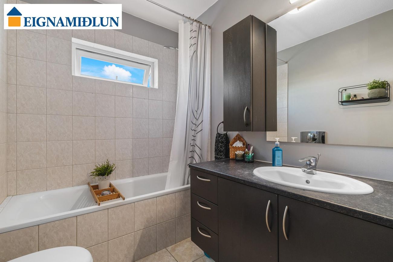 Kristnibraut 97, 113 Reykjavík