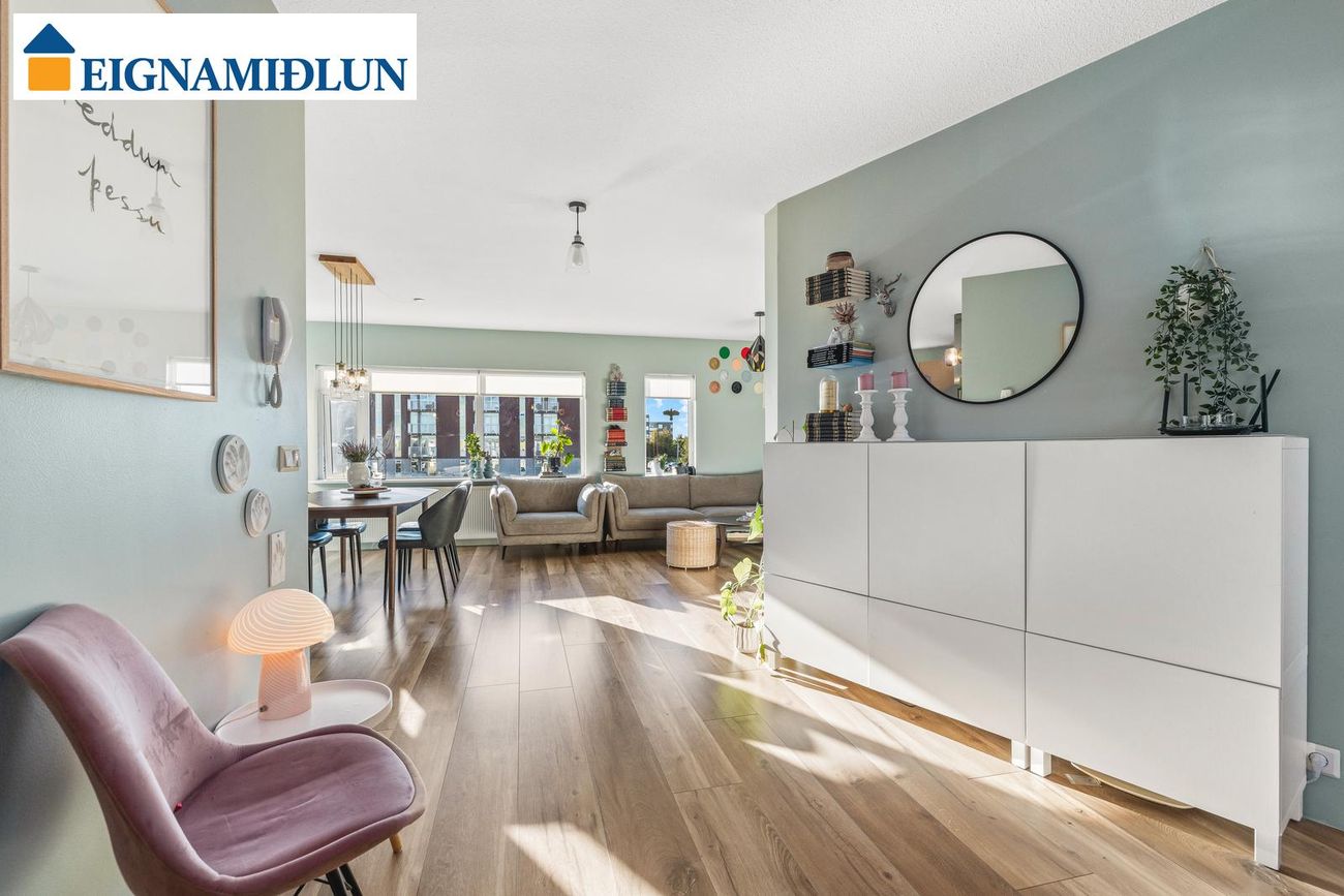 Kristnibraut 97, 113 Reykjavík