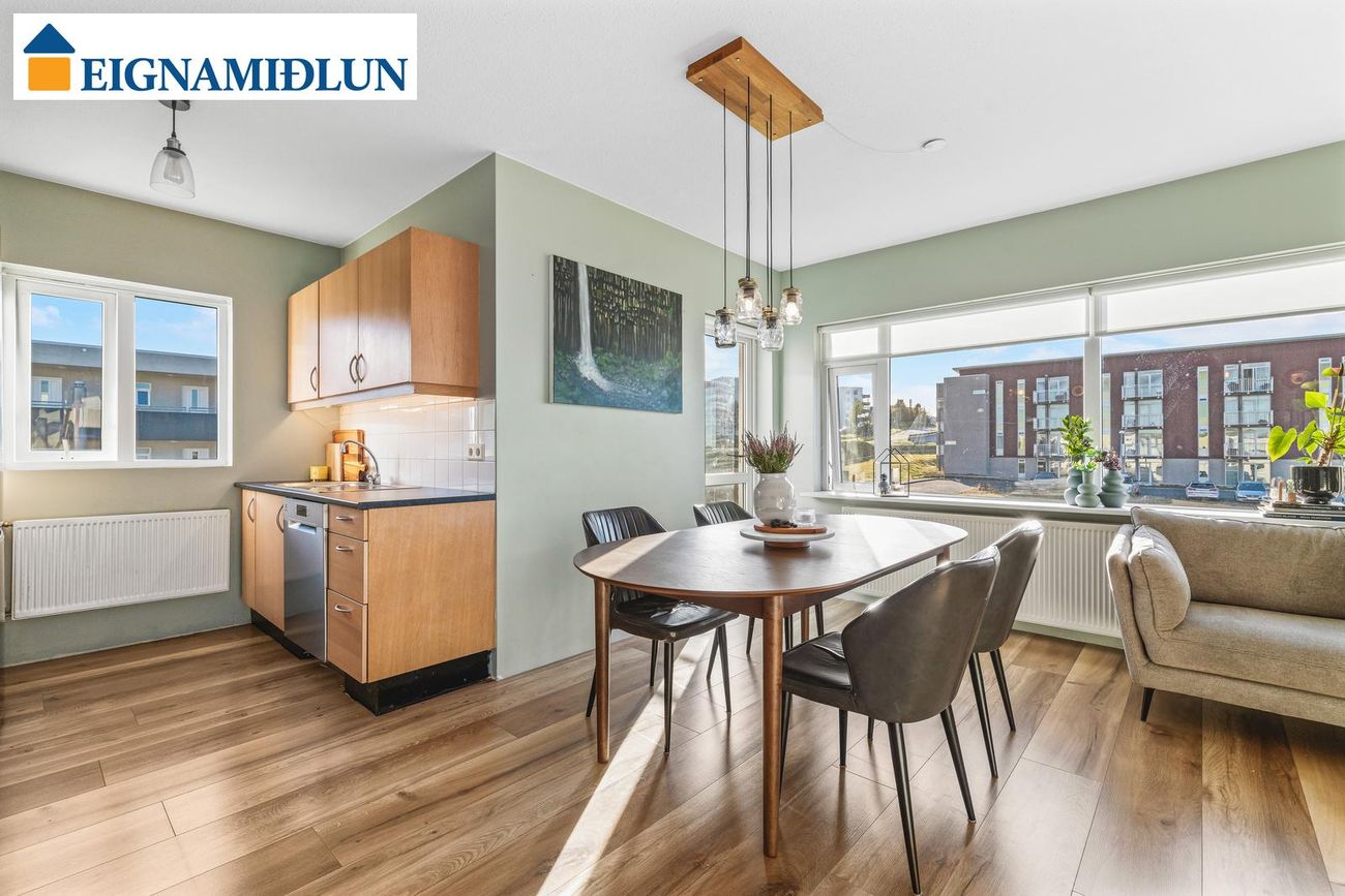 Kristnibraut 97, 113 Reykjavík