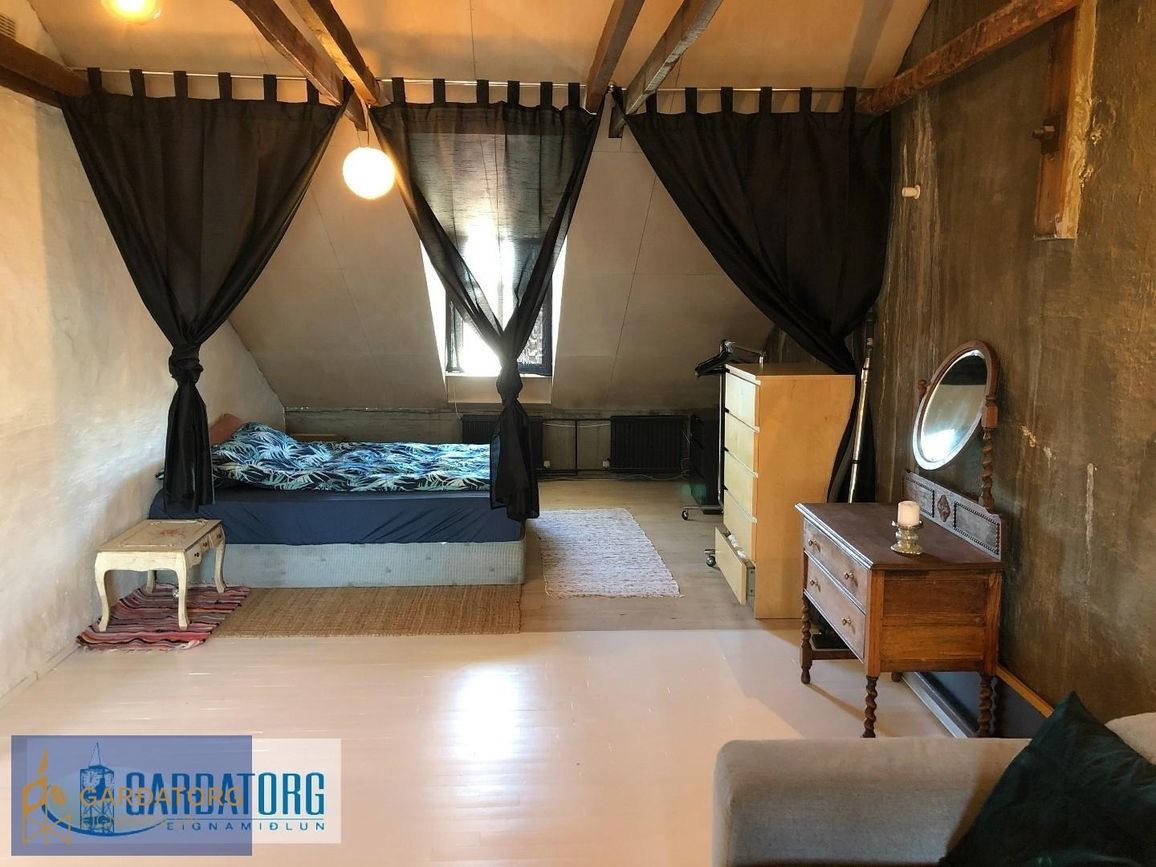 Bankastræti 11, 101 Reykjavík