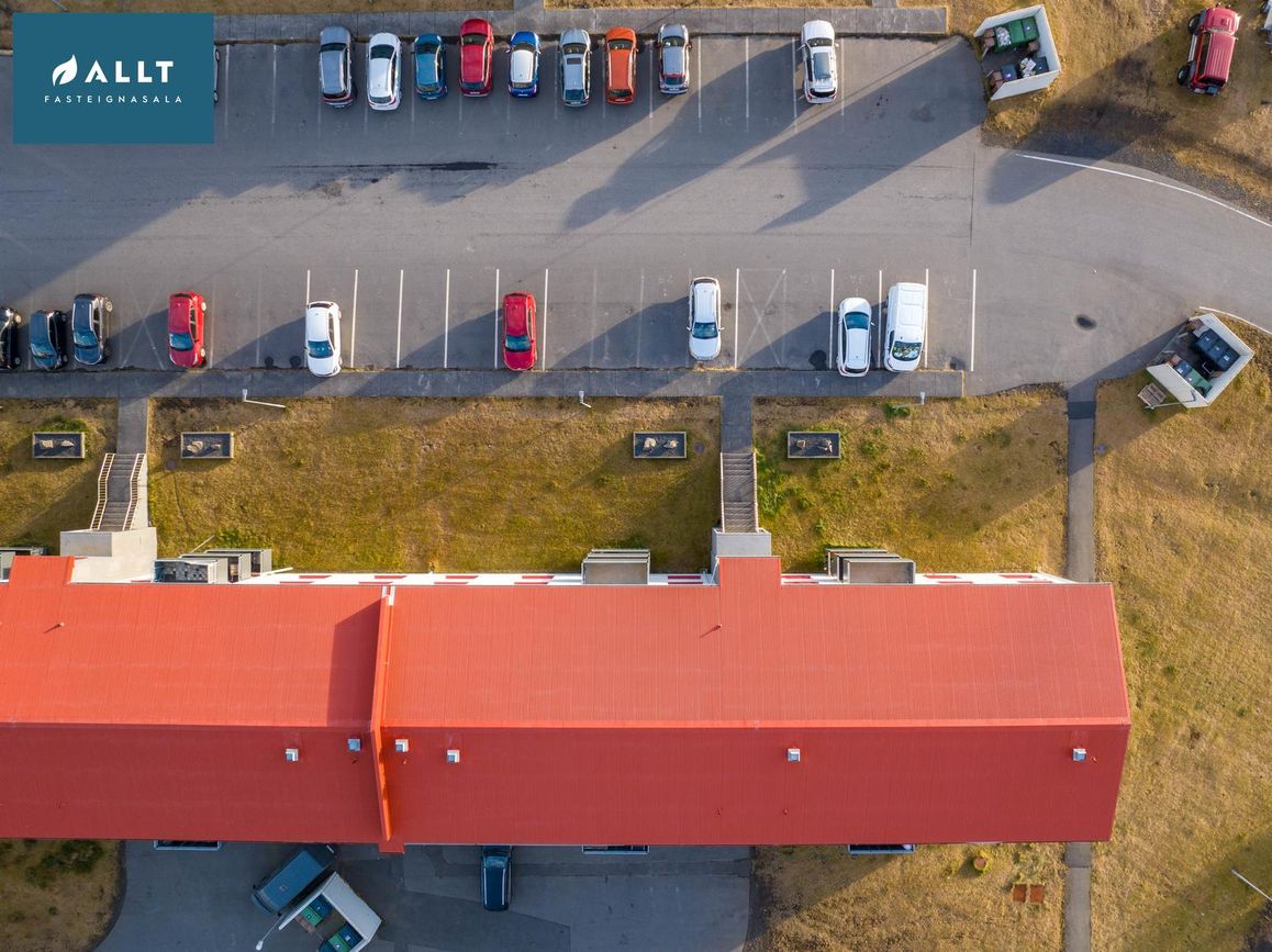 Breiðbraut 670A, 262 Reykjanesbær