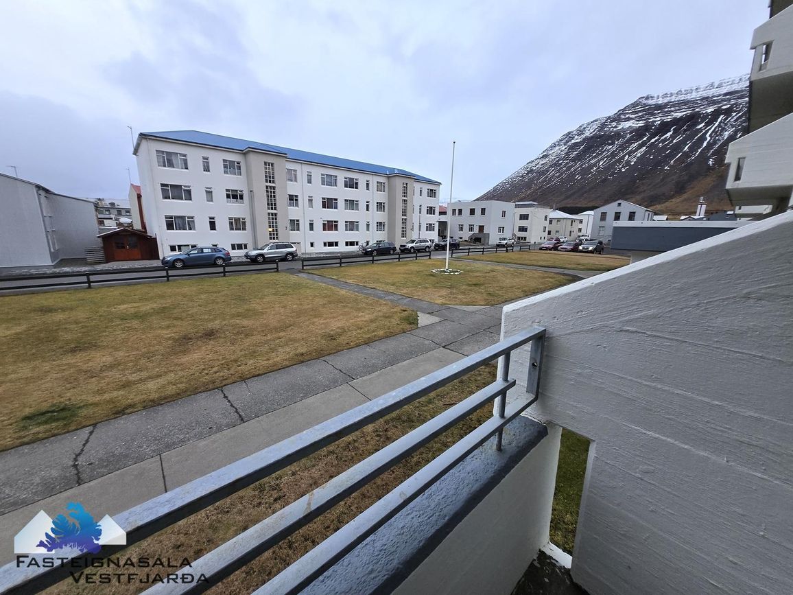 Fjarðarstræti 2, 400 Ísafjarðarbær