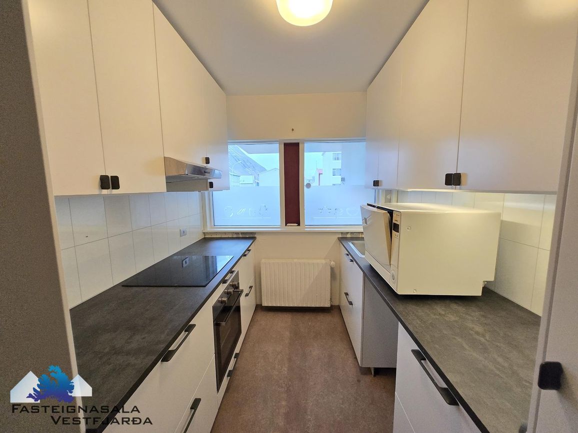 Fjarðarstræti 2, 400 Ísafjarðarbær