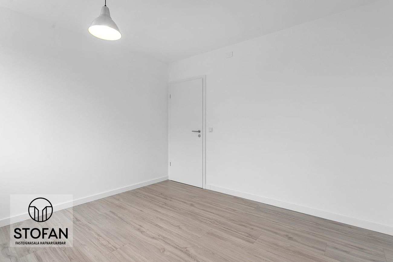 Borgarholtsbraut 49 - 0201, 200 Kópavogur