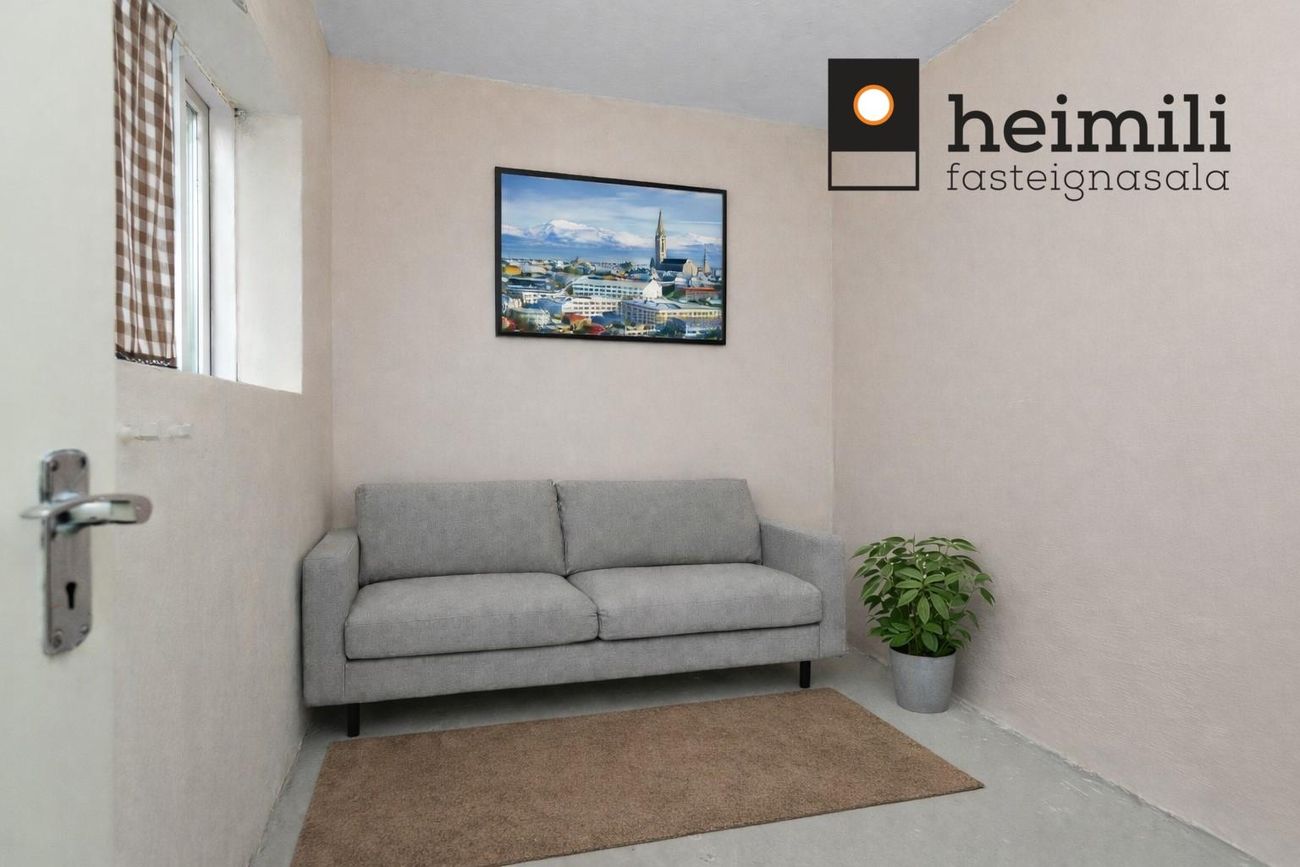 Rauðalækur 19, 105 Reykjavík