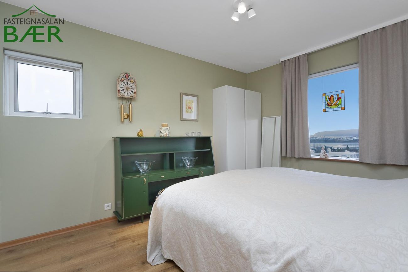 Sólheimar 23, 104 Reykjavík