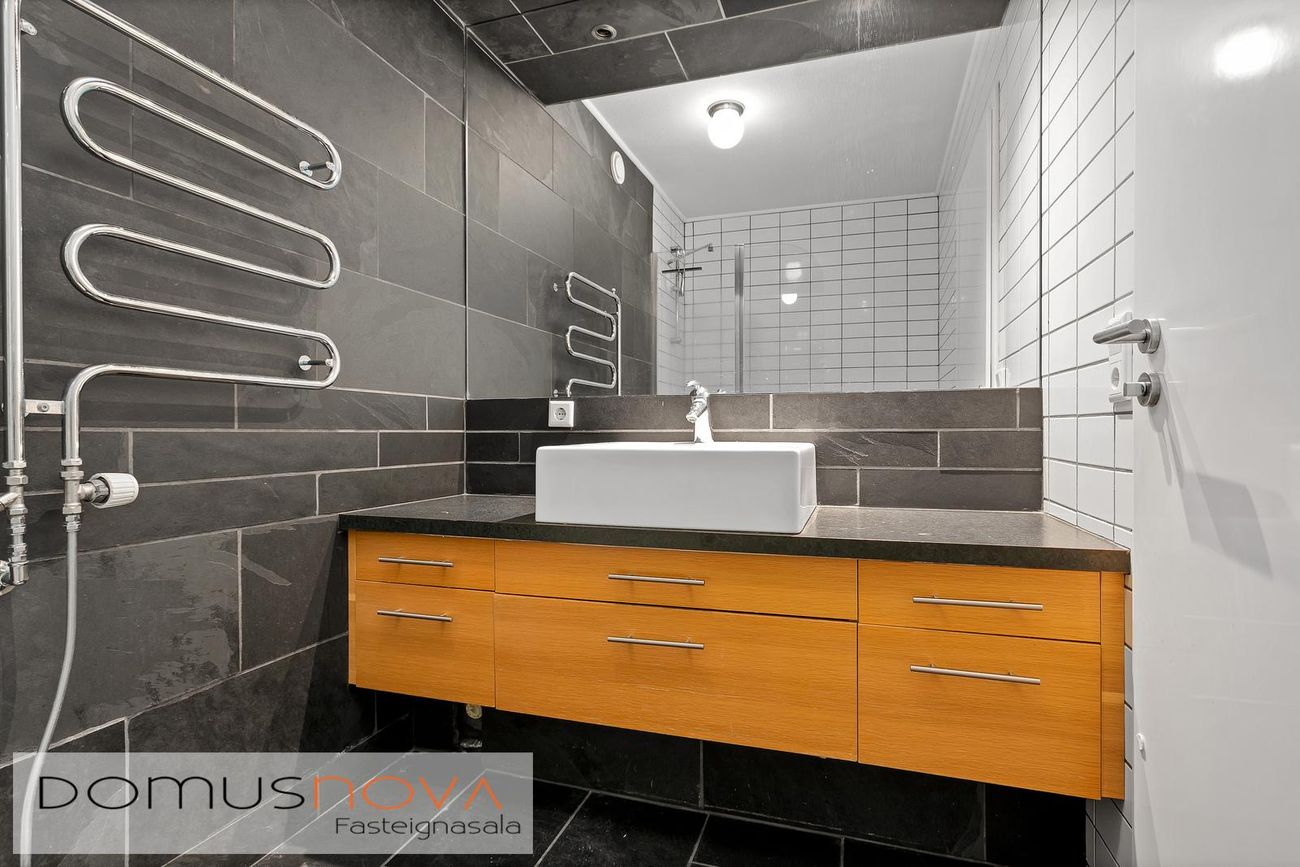 Naustabryggja 12, 110 Reykjavík