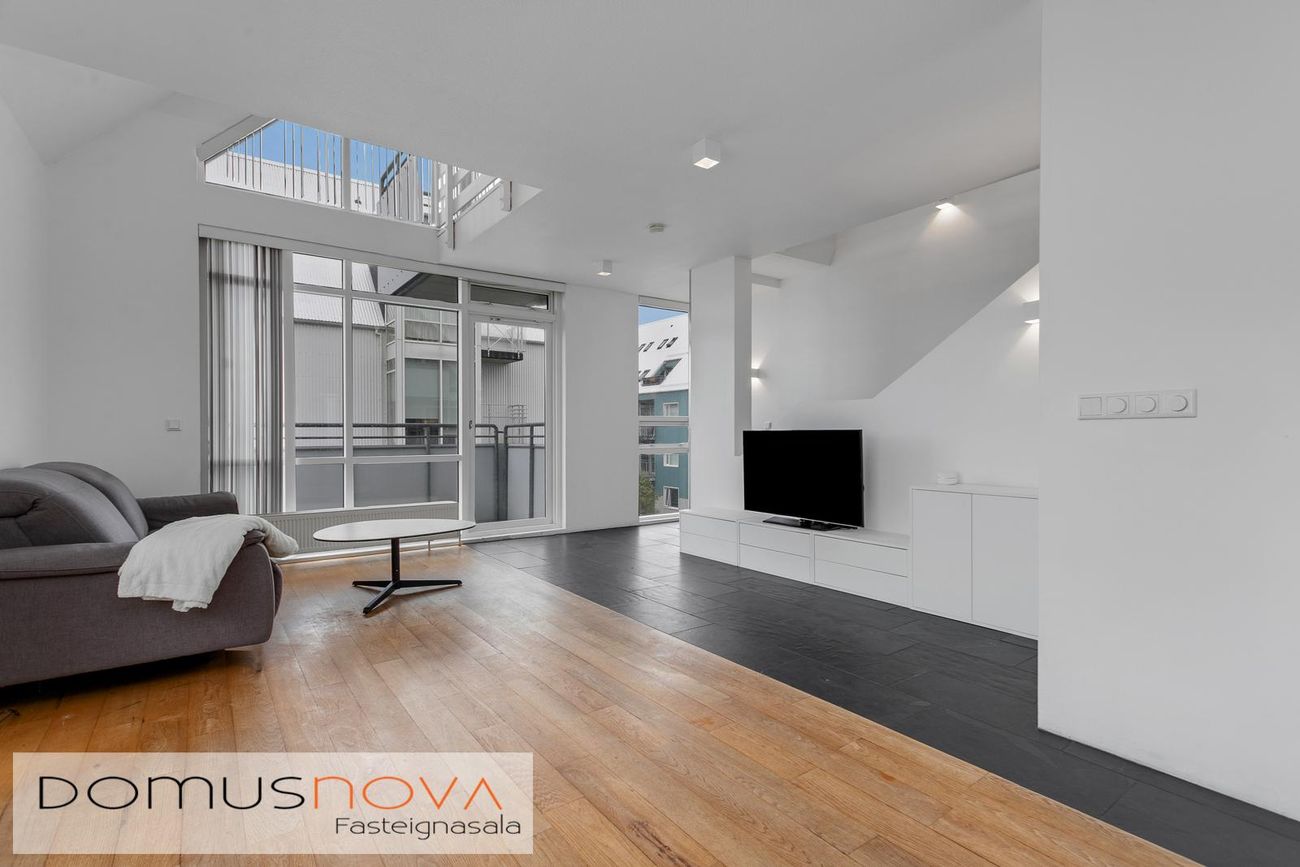 Naustabryggja 12, 110 Reykjavík