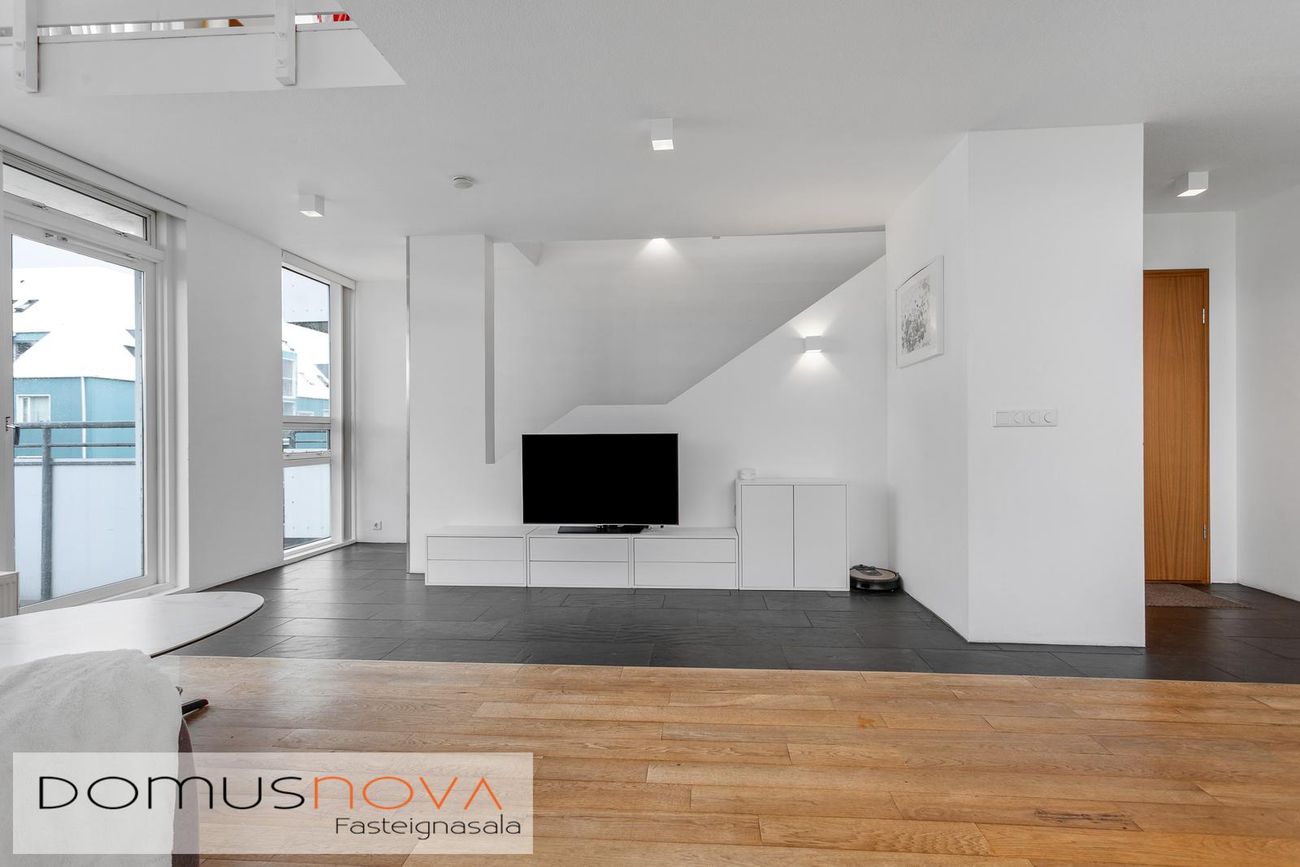 Naustabryggja 12, 110 Reykjavík