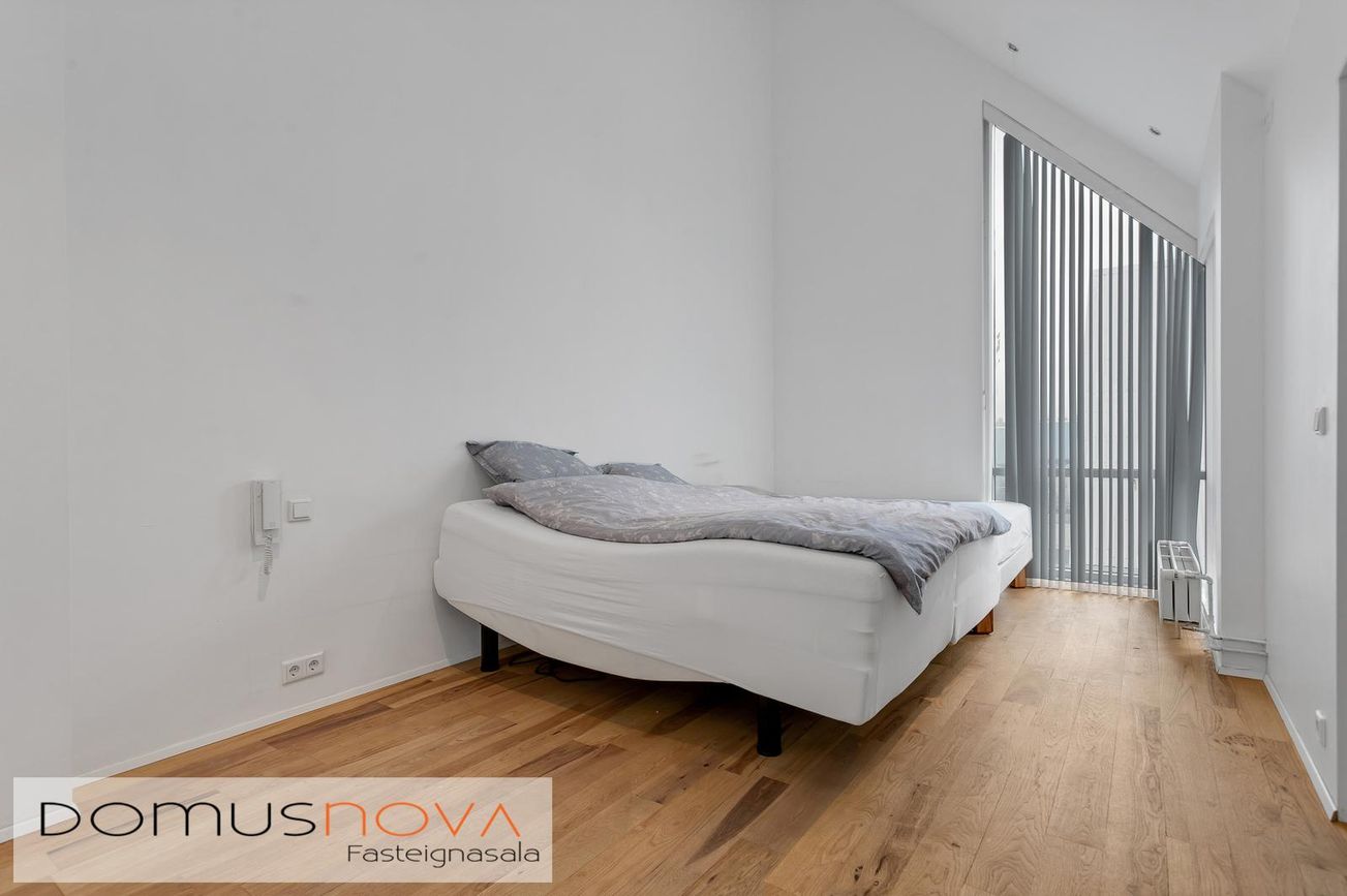 Naustabryggja 12, 110 Reykjavík