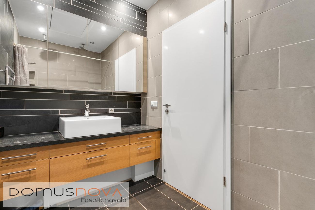 Naustabryggja 12, 110 Reykjavík