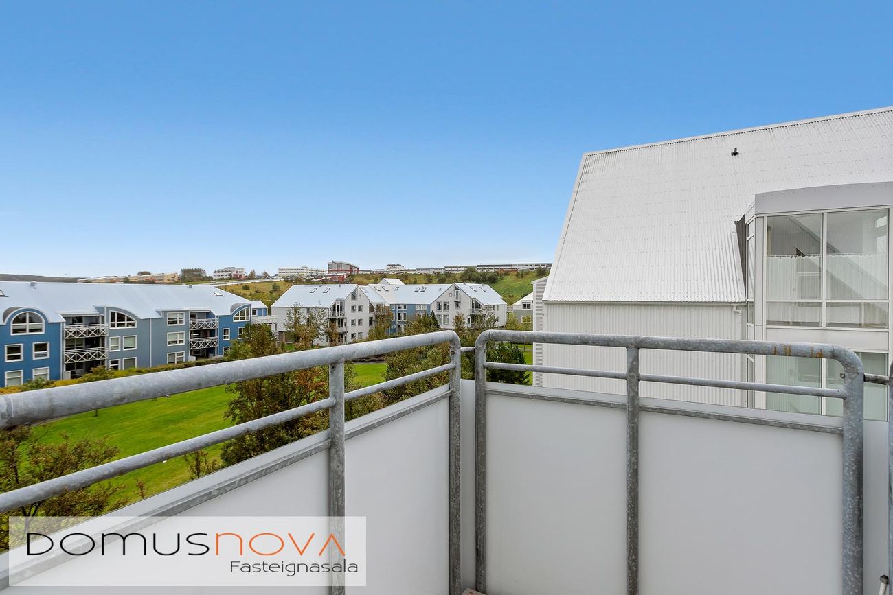 Naustabryggja 12, 110 Reykjavík