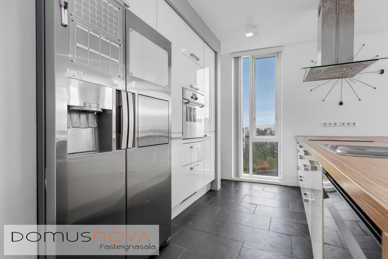 Naustabryggja 12, 110 Reykjavík