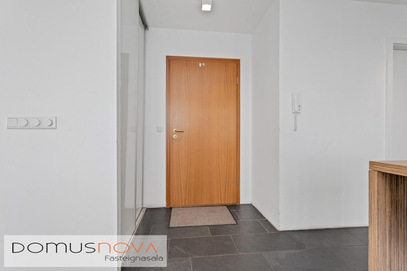 Naustabryggja 12, 110 Reykjavík